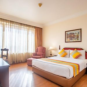 Suite on Spa & Laundry & Roundtrip Airport transfers